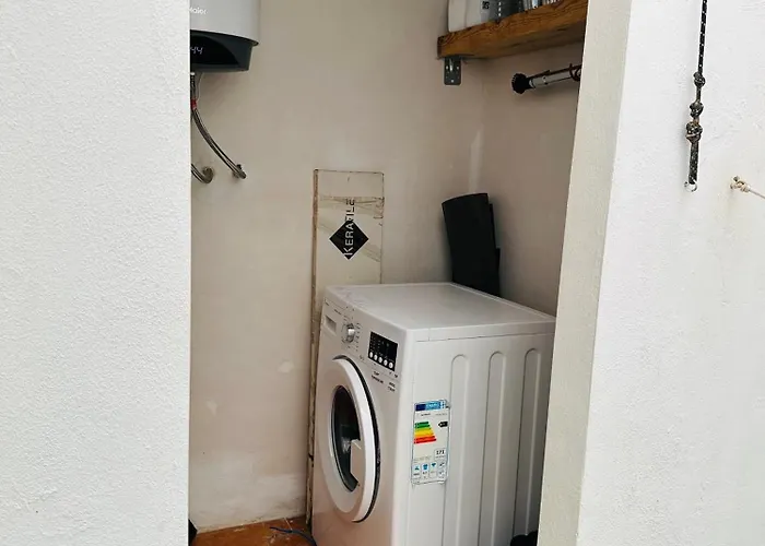 Loft 55 M Nuevo, Estudio Con Techo Alto En Centro * Alicante